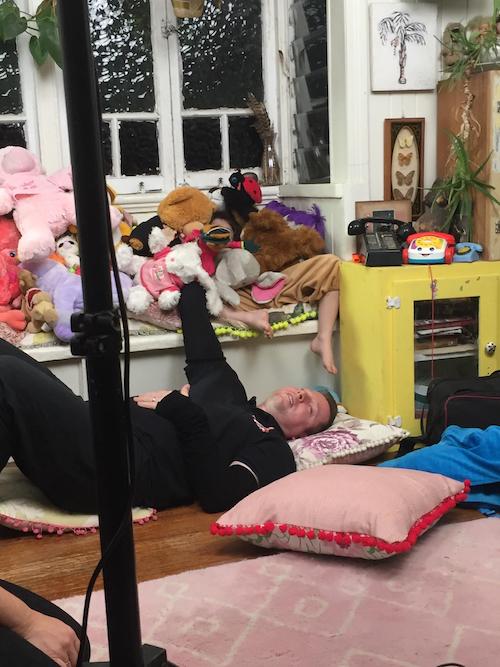 Behind The Scenes Puppeteers - Regurgitator Pogogo Show - Best Friends Forever Music Video
