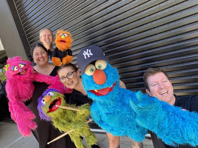 Cheap Seats Music Video - Illy - Waax - Larrikin Puppets - Puppeteers - Puppets