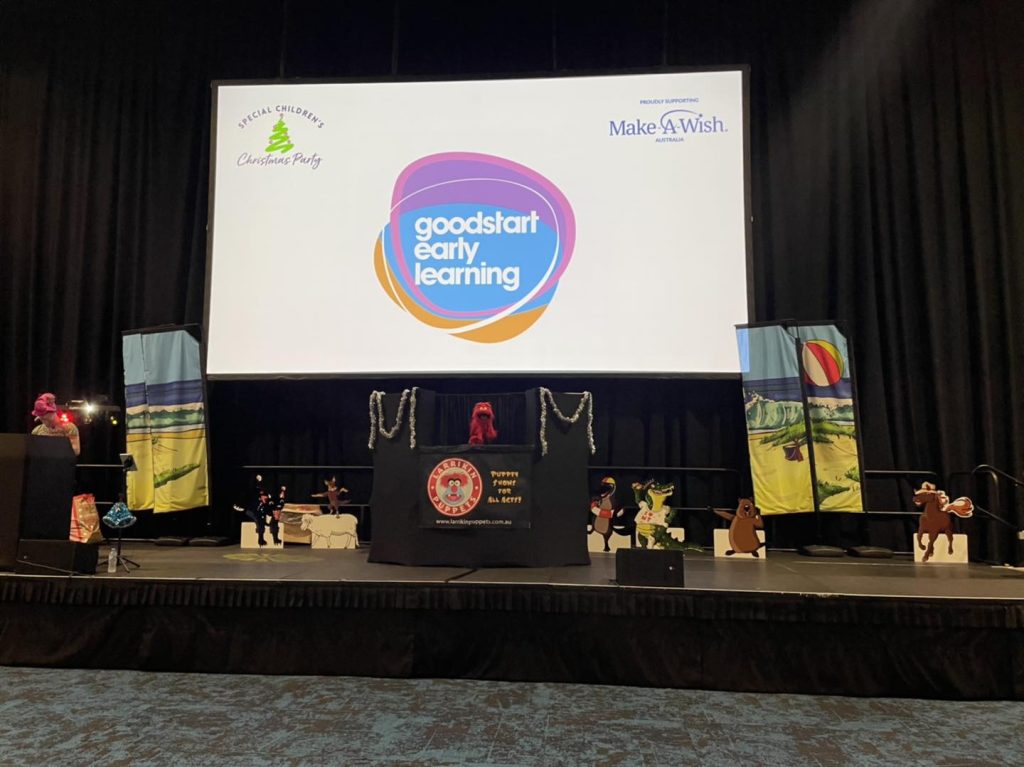 Larrikin Puppets Christmas puppet show at the Cairns Convention Centre for the Special Children's Christmas Party Cairns 2022